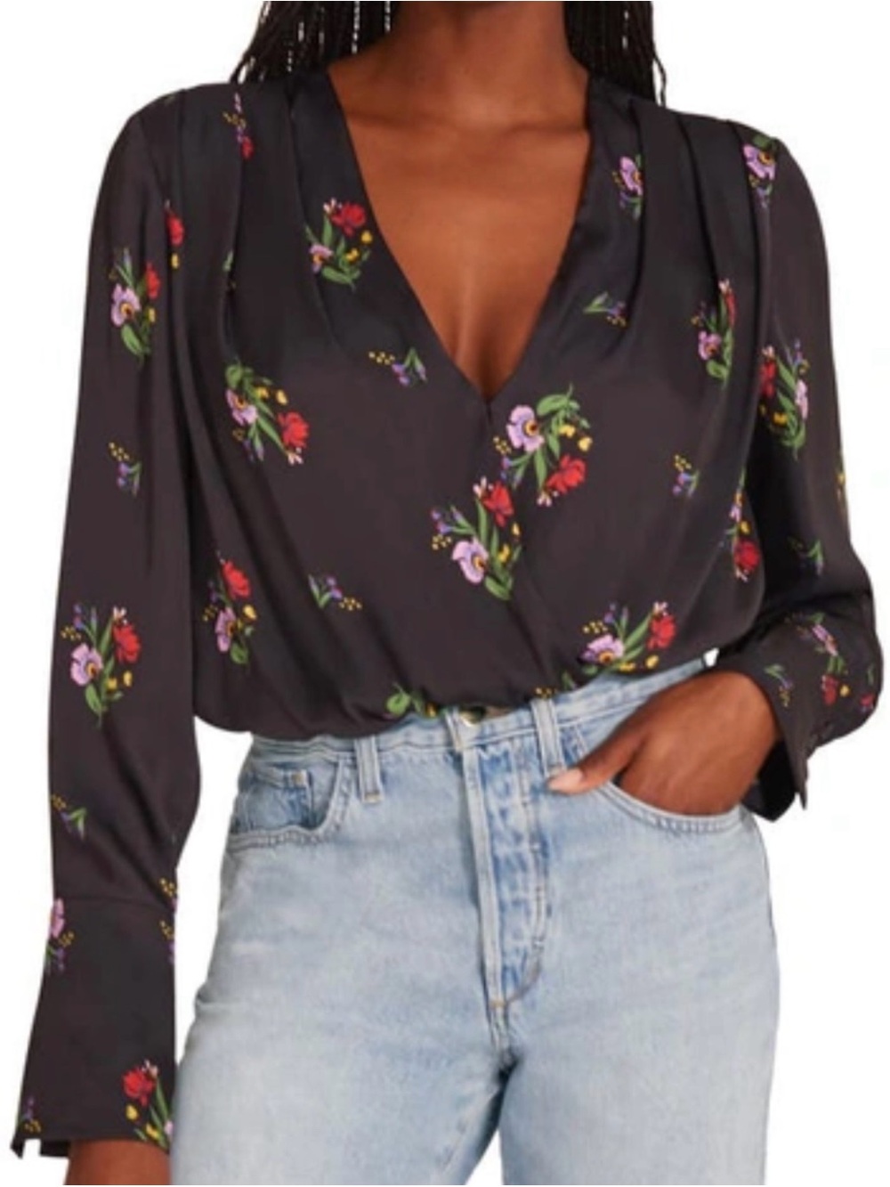 Favorite Daughter Women's Black Floral V-Neck bodysuit Blouse size small